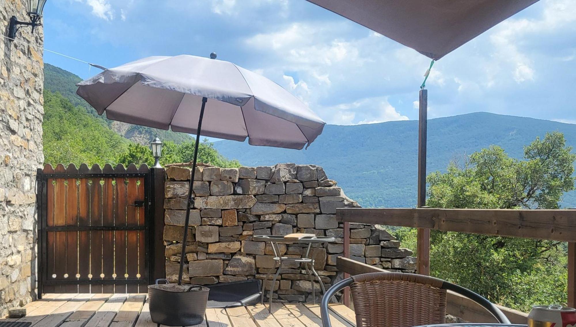 Casa Rural Pirineo Aragones Guest House Biescas  Bagian luar foto